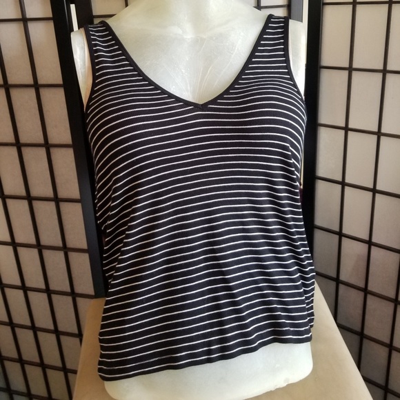 Nwot Stripped black and white tank top - Picture 1 of 6